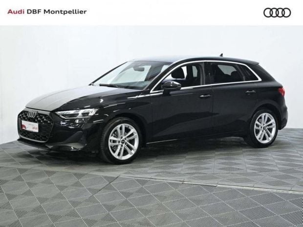 Noir mythic métallisé Utilisé 2024 Audi A3 Business | 30 880 € - Image 1/4