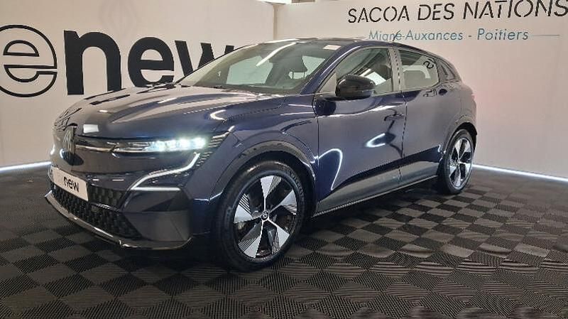 Occasion Renault Megane E-Tech Equilibre 161 kW (220 ch) 2022 Bleu Berline