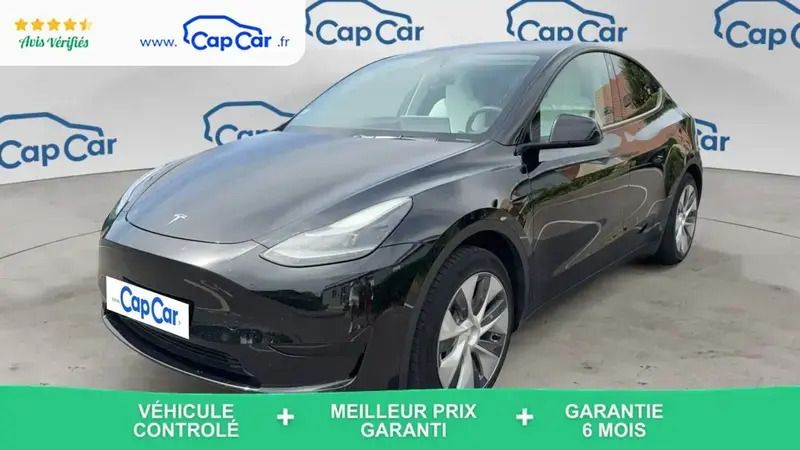 Noir Utilisé 2023 Tesla Model Y Standard Range SUV | 31 990 € (Prix juste) - Image 1/4
