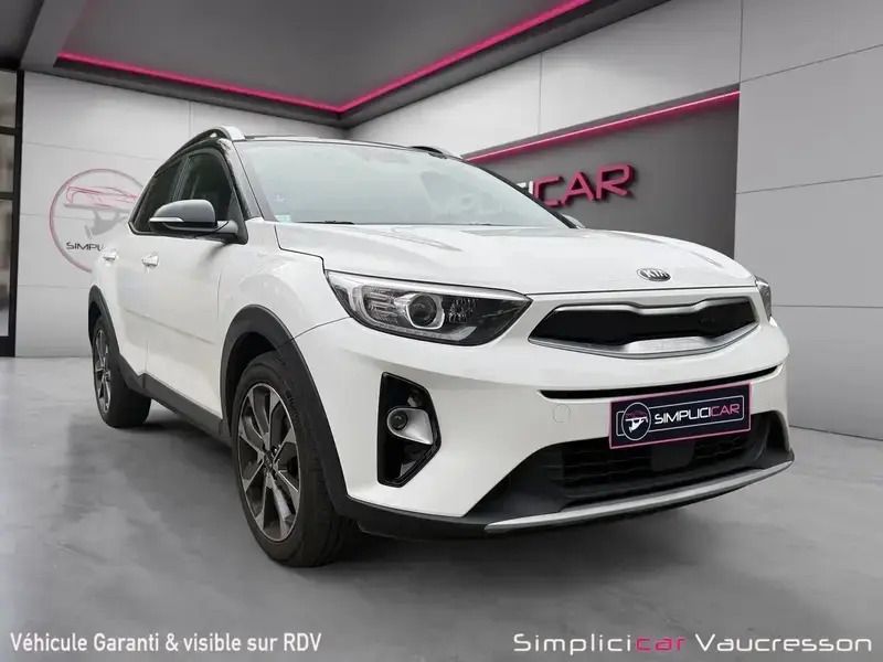 Blanc Utilisé 2019 Kia Stonic Premium SUV | 15 990 € (Prix juste) - Image 1/4