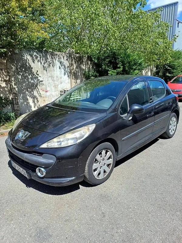 Occasion 2008 Peugeot 207 Berline | 2 500 € (Prix juste) - Image 1/4