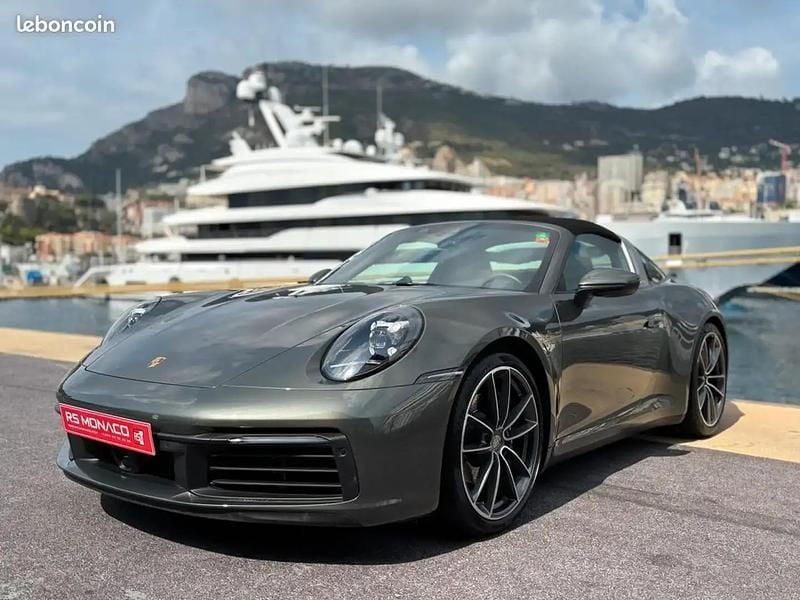 Gris Utilisé 2021 Porsche 992 Cabriolet | 149 990 € - Image 1/4