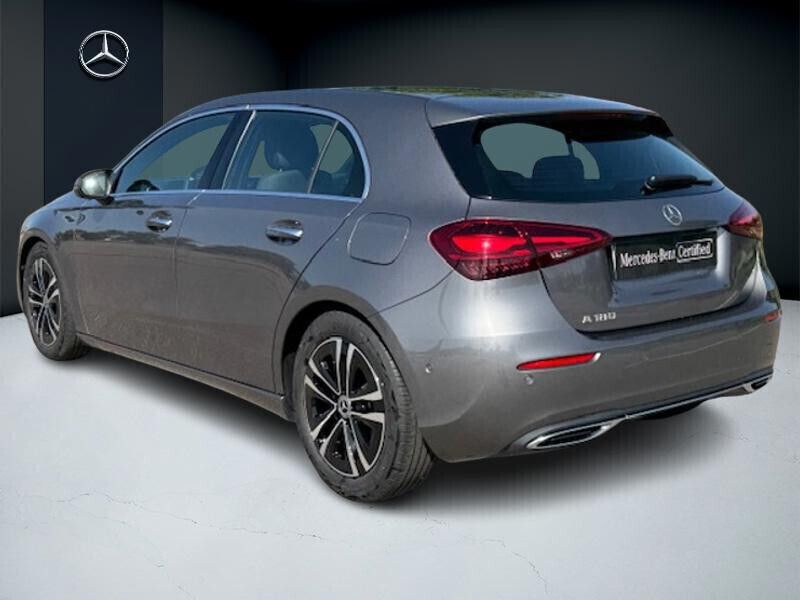 Occasion Mercedes A180 136 ch (100 kW) 2023 Gris Berline