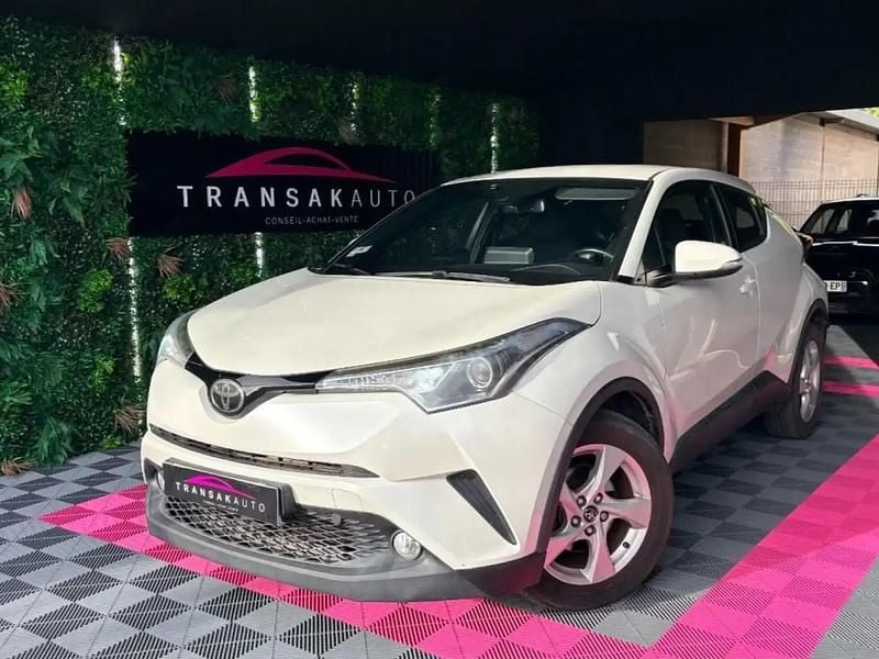 Blanc Utilisé 2017 Toyota C-HR Play SUV | 12 990 € (Super prix) - Image 1/4