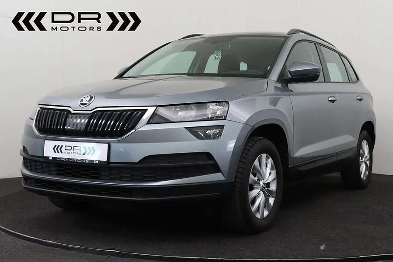 Gris Utilisé 2019 Skoda Karoq Ambition SUV | 15 995 € (Prix cher) - Image 1/4
