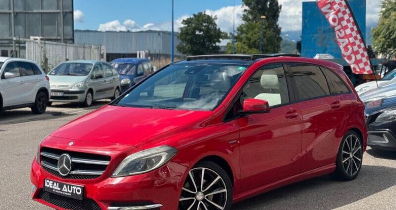 Utilisé 2012 Mercedes B200 Monospace | 10 990 € (Prix cher) - Image 1/4