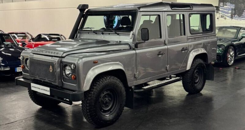 Utilisé 2012 Land Rover Defender SE SUV | 59 000 € (Prix assez cher) - Image 1/4
