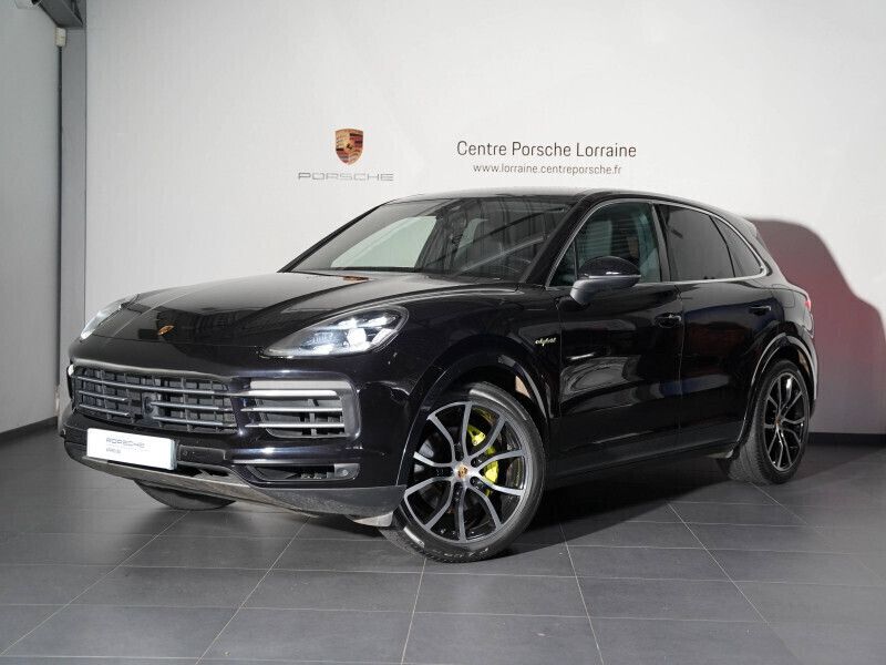 Noir intense Utilisé 2019 Porsche Cayenne SUV | 69 900 € (Bon prix) - Image 1/1