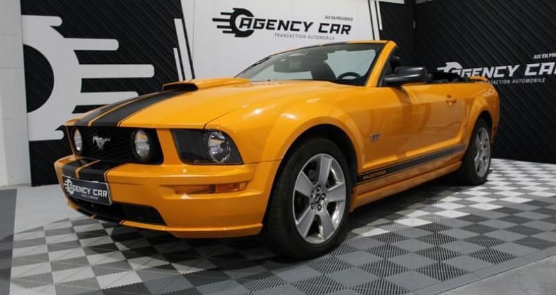 Jaune Occasion 2006 Ford Mustang GT Convertible Cabriolet | 29 990 € - Image 1/4