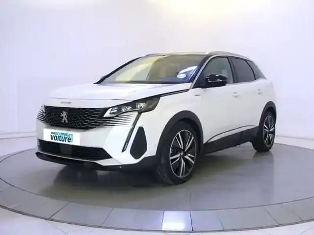 Blanc Utilisé 2021 Peugeot 3008 GT | 22 990 € (Prix juste) - Image 1/4