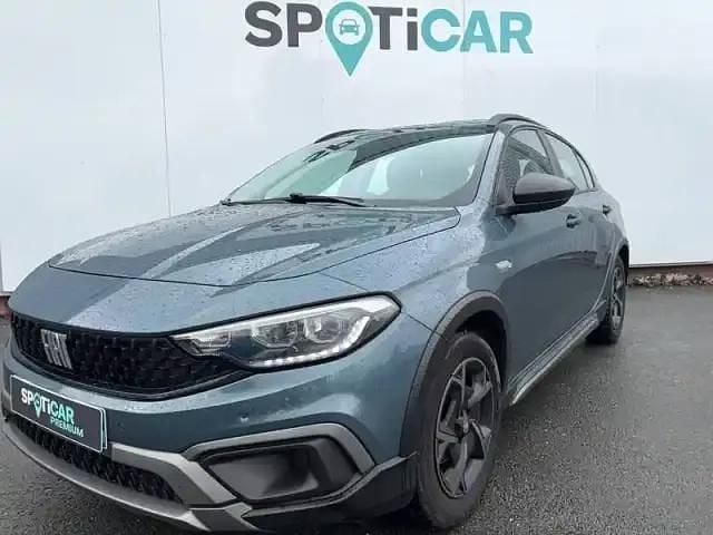 Bleu oceano Occasion 2021 Fiat Tipo Cross Berline | 12 490 € (Bon prix) - Image 1/4