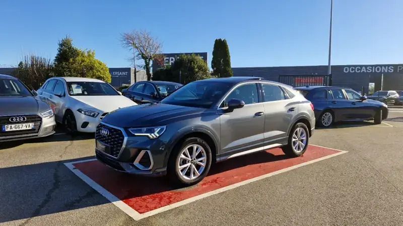Utilisé 2021 Audi Q3 S-Line SUV | 28 990 € (Prix cher) - Image 1/4