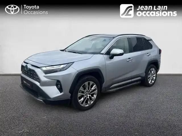 Gris Occasion 2023 Toyota RAV4 | 40 590 € (Prix cher) - Image 1/4