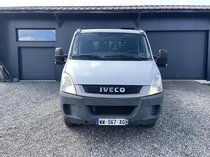 Blanc Utilisé 2010 Iveco Daily Berline | 14 500 € - Image 1/4