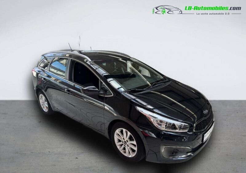 Utilisé 2016 Kia Ceed Berline | 15 500 € (Prix juste) - Image 1/4