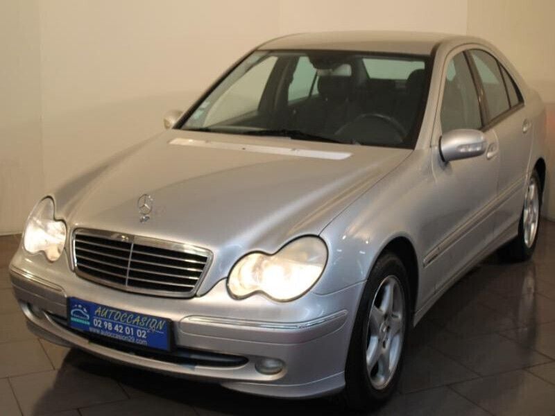 Gris Utilisé 2003 Mercedes C220 Berline | 6 990 € - Image 1/4