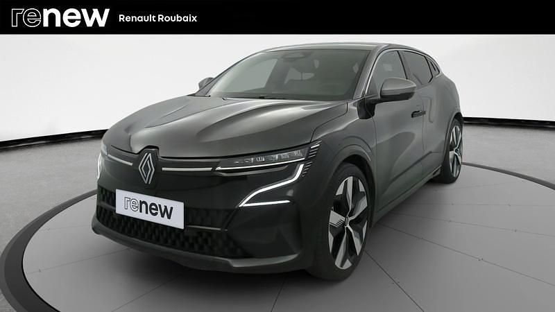 Noir Occasion 2022 Renault Megane E-Tech Iconic Berline | 24 899 € (Prix assez cher) - Image 1/4