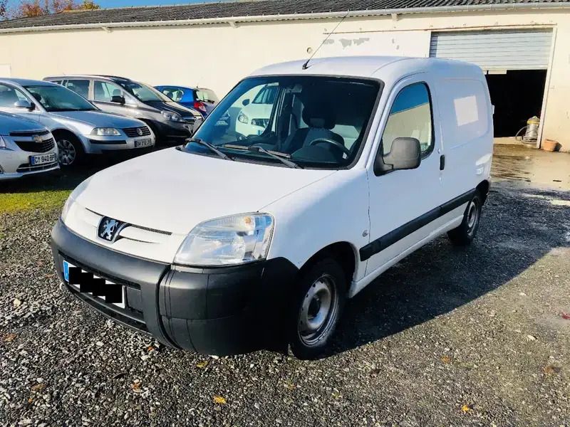 Blanc Utilisé 2008 Peugeot Partner Monospace | 4 600 € - Image 1/4