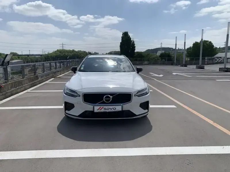 Utilisé 2020 Volvo V60 R-Design Break | 15 990 € - Image 1/4