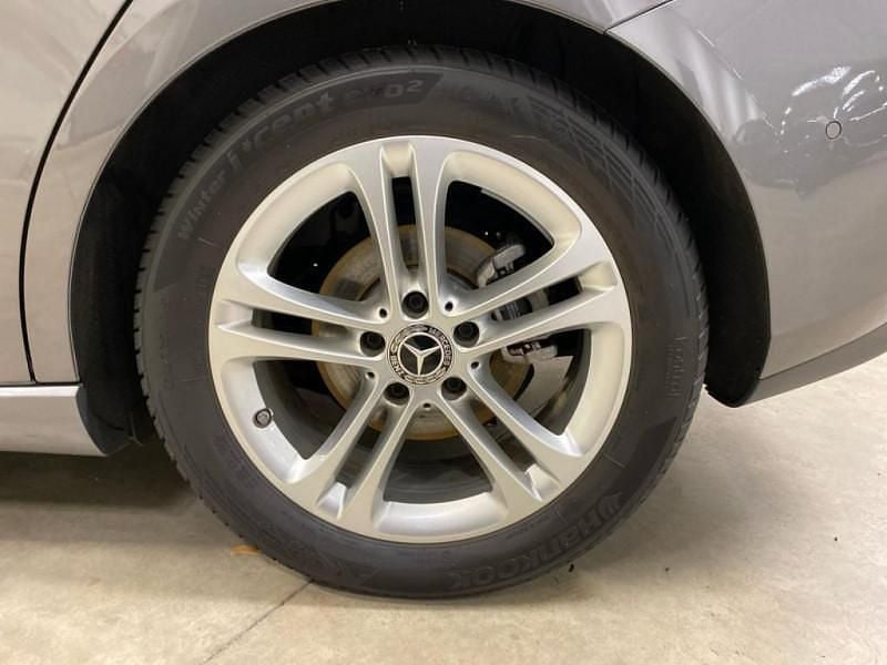 Occasion Mercedes B180 116 ch (85 kW) 2023 Monospace