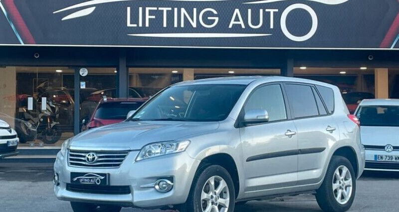 Utilisé 2010 Toyota RAV4 Life SUV | 9 990 € - Image 1/4