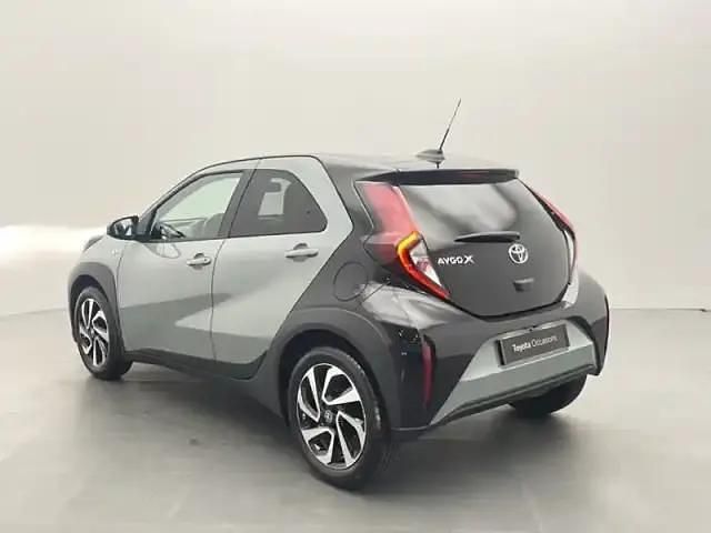 Occasion Toyota Aygo Design 72 ch (52 kW) 2024 Vert Citadine