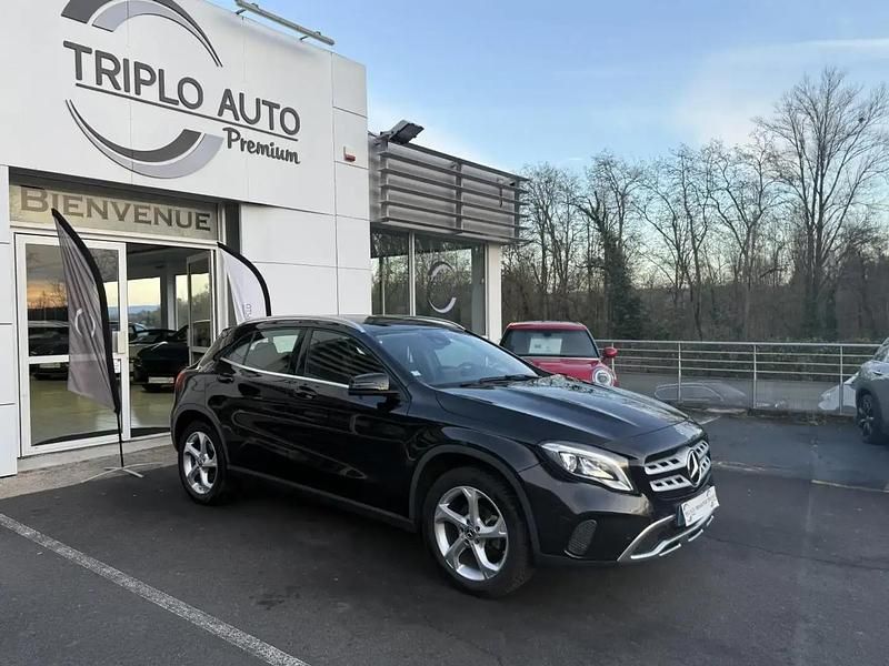 Occasion Mercedes GLA180 109 ch (80 kW) 2018 Noir SUV