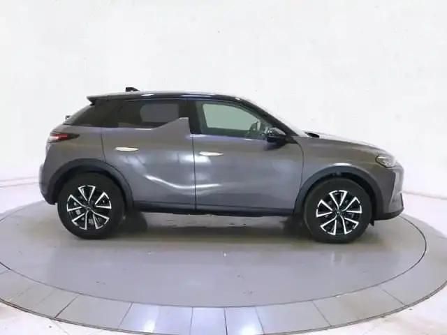 Occasion DS Automobiles DS3 Bastille 100 ch (73 kW) 2024 Gris Citadine