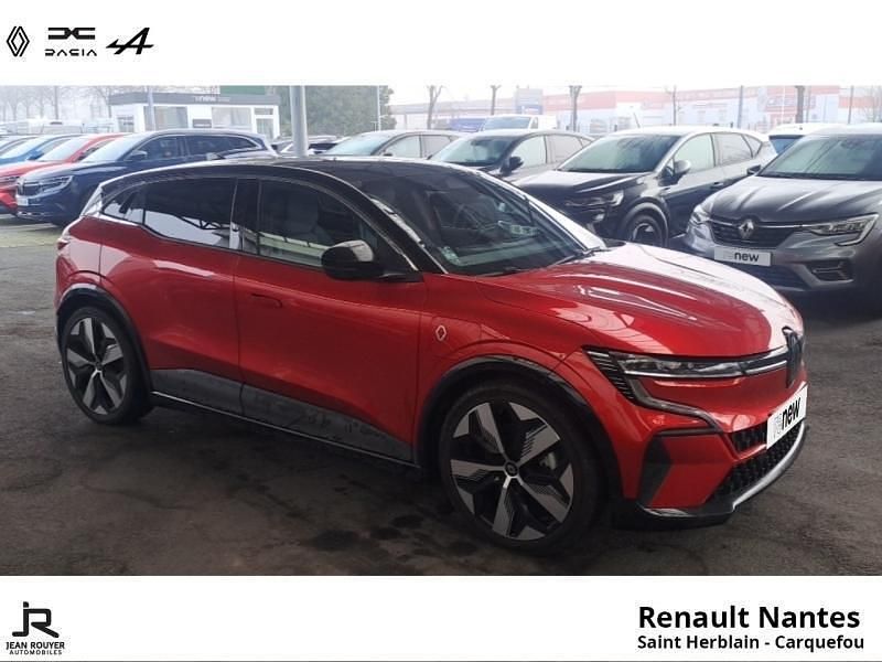 Occasion Renault Megane E-Tech Techno 161 kW (220 ch) 2022 Rouge Berline