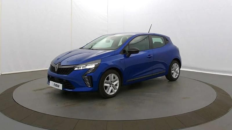 Bleu Occasion 2024 Renault Clio V Equilibre Citadine | 13 390 € (Bon prix) - Image 1/4