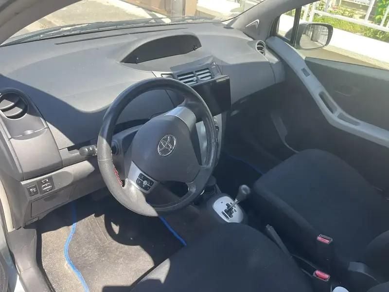 Utilisé 2008 Toyota Yaris Luna Berline | 5 990 € (Prix juste) - Image 1/4