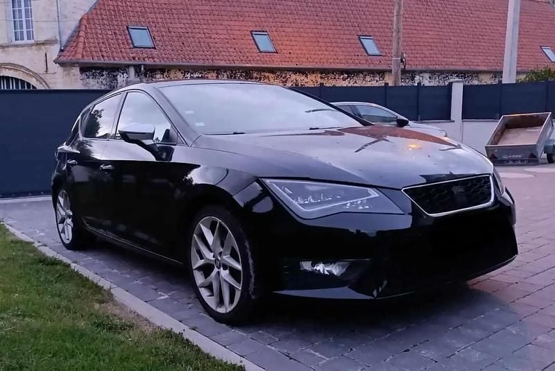 Utilisé 2015 Seat Leon FR Berline | 6 900 € (Bon prix) - Image 1/4