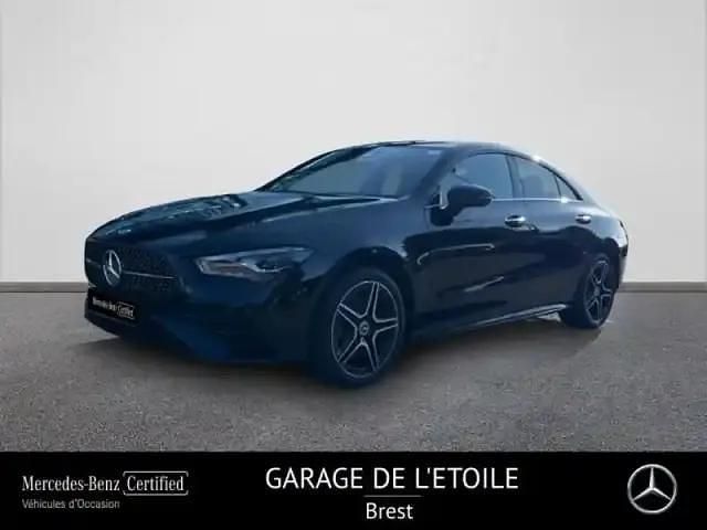 Noir Occasion 2024 Mercedes CLA250e AMG line Berline | 43 890 € (Prix juste) - Image 1/4