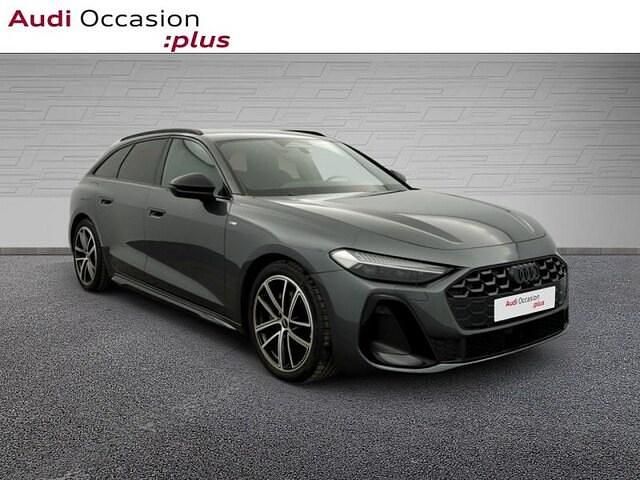 Occasion Audi Coupé Design 204 ch (150 kW) 2025 Gris daytona nacré Coupé