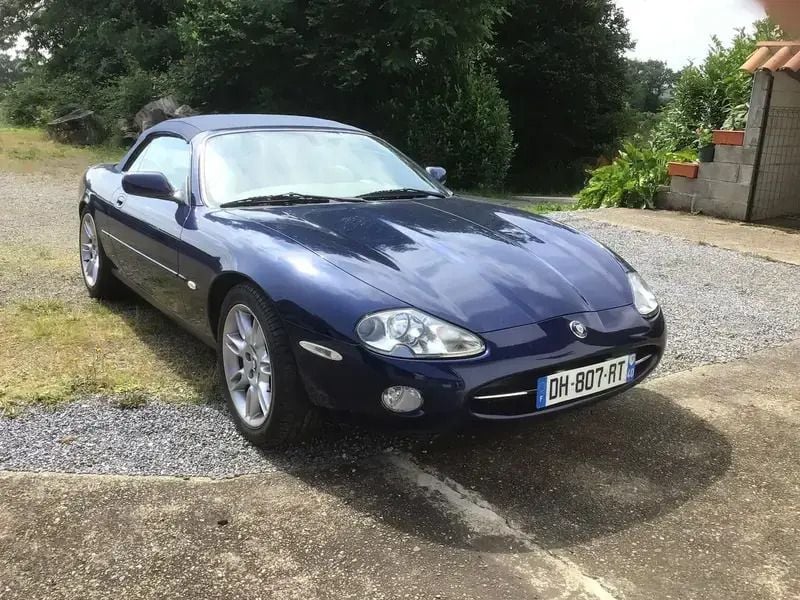 Bleu Utilisé 2002 Jaguar XK8 Cabriolet | 25 900 € - Image 1/4