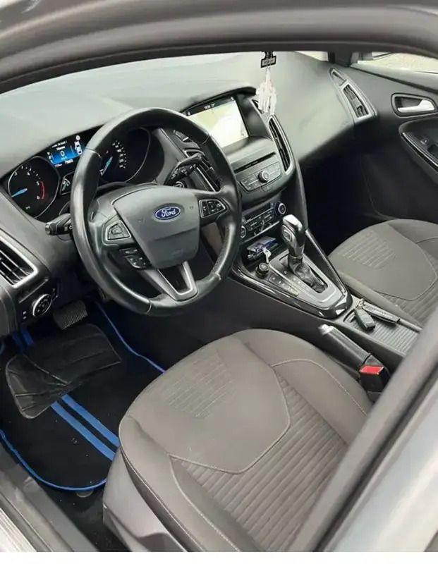 Utilisé 2018 Ford Focus Titanium Berline | 12 000 € (Bon prix) - Image 1/4