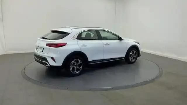 Occasion Kia XCeed Active 120 ch (88 kW) 2023 Blanc SUV