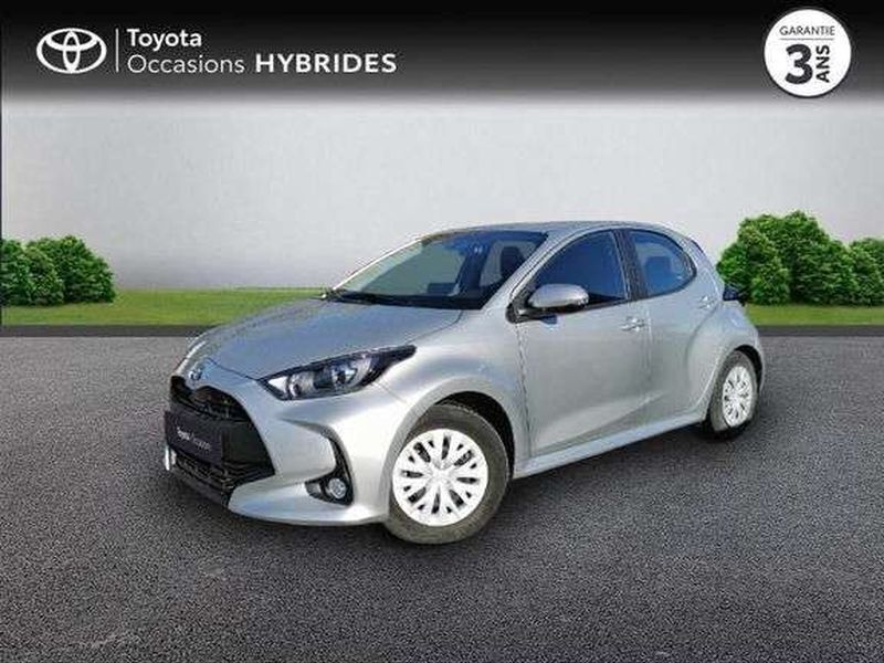 Utilisé 2023 Toyota Yaris Hybrid Business Edition Berline | 18 990 € (Bon prix) - Image 1/1