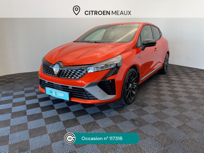 Orange Utilisé 2024 Renault Clio V Esprit Alpine Citadine | 19 990 € (Prix cher) - Image 1/4