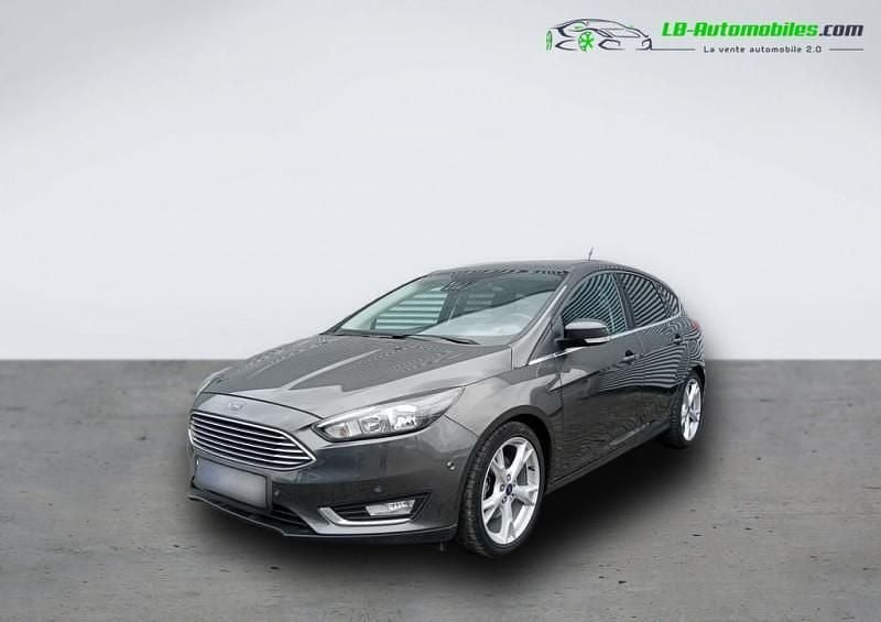 Utilisé 2018 Ford Focus Berline | 17 200 € (Prix juste) - Image 1/4