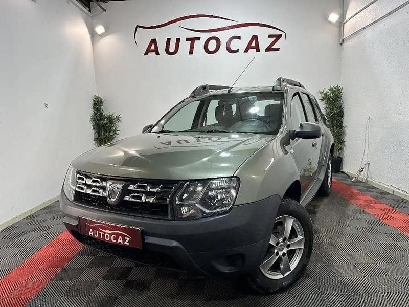 Vert Occasion 2016 Dacia Duster Lauréate SUV | 10 990 € (Prix juste) - Image 1/4