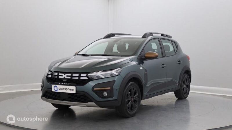 Vert Utilisé 2024 Dacia Sandero Extreme Citadine | 17 999 € (Prix assez cher) - Image 1/4