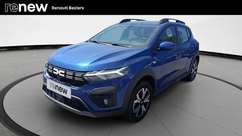 Bleu Utilisé 2024 Dacia Sandero Expression Citadine | 16 990 € (Prix assez cher) - Image 1/4