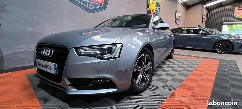 Gris Utilisé 2015 Audi A5 Sport Coupé | 19 990 € - Image 1/4