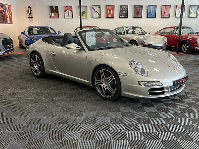 Gris Occasion 2007 Porsche 911 Carrera S Cabriolet Cabriolet | 58 000 € (Prix juste) - Image 1/4