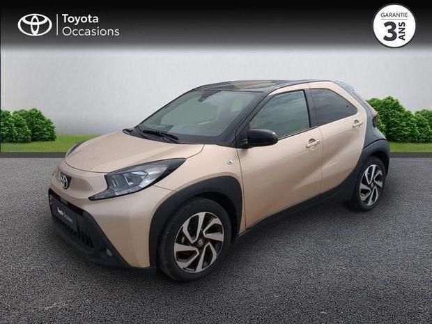Noir Utilisé 2023 Toyota Aygo Design Citadine | 15 490 € (Prix juste) - Image 1/4