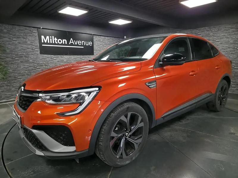 Orange Utilisé 2024 Renault Arkana R.S. SUV | 24 490 € (Prix juste) - Image 1/4
