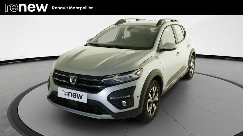 Gris Utilisé 2021 Dacia Sandero Comfort Citadine | 12 399 € (Prix juste) - Image 1/4