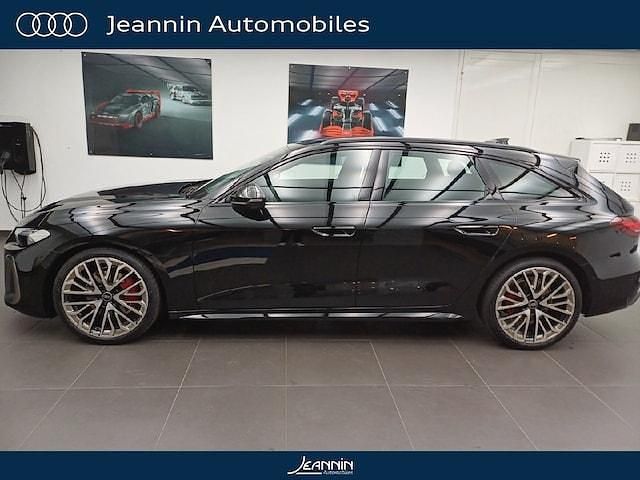 Nouvelle Audi A5 Design 204 ch (150 kW) 2025 Noir mythic métallisé Coupé