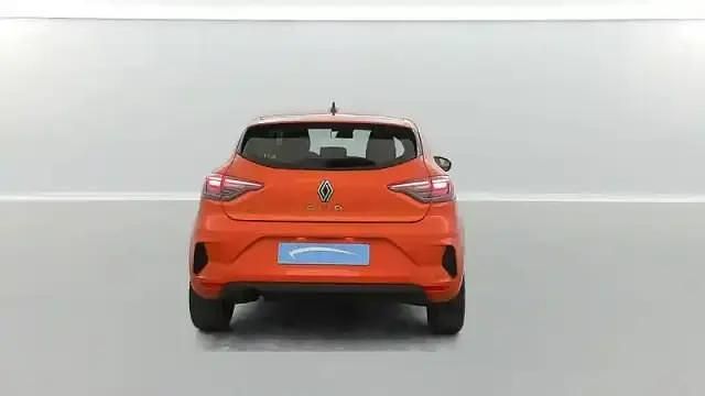 Occasion Renault Clio V 90 ch (66 kW) 2025 Orange valencia Berline